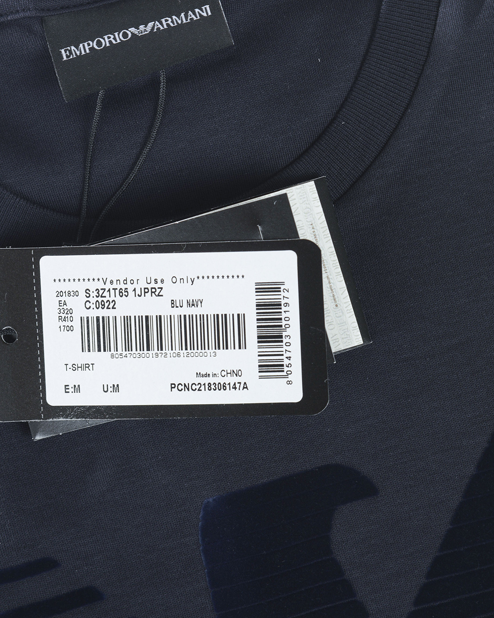 EMPORIO ARMANI EM000121AF14122UC001 関税送料込 Emporio Armani T-Shirt Sweatshirt Man Blue 3Z1T651JPRZ 922